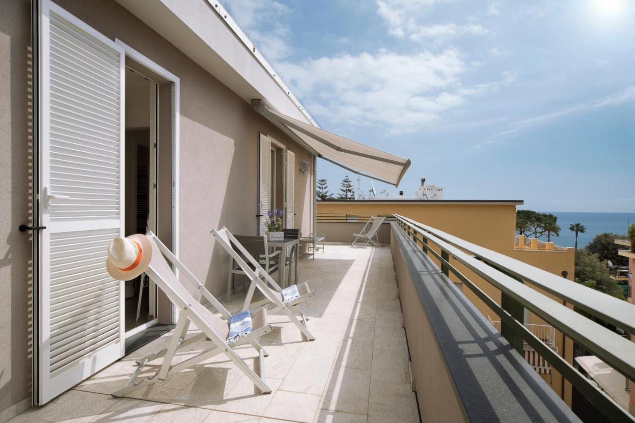 Hotel Residence Laigueglia Free Parking Dış mekan fotoğraf